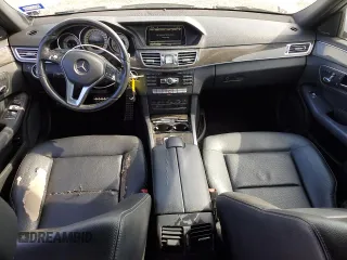 2014 Mercedes-Benz E 350 Sport z VIN WDDHF5KB5EB069085, wystawiony jako Copart lot #53178935 z przebiegiem 133 296 mil mil oraz Szkoda całkowita • Salvage title. Historia ofert i sprzedaży dostępna na DreamBid. Obrazek 8.
