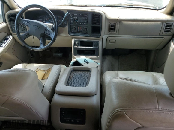 2003 Chevrolet Suburban LT with VIN 3GNEC16Z43G150161, listed as a Copart auction lot 62352354 with 211,614 mi miles and Clean Title. Bid and sale history available at carsss.com. Image 8.