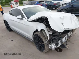 2017 Ford Mustang EcoBoost z VIN 1FA6P8TH3H5356890, wystawiony jako IAAI lot #41929409 z przebiegiem 82 766 mil mil oraz . Historia ofert i sprzedaży dostępna na DreamBid. Obrazek 1.