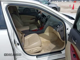 2007 Lexus ES 350 with VIN JTHBJ46G672036886, listed as a IAAI auction lot 42006144 with 181,192 mi miles. Bid and sale history available at carsss.com. Image 5.