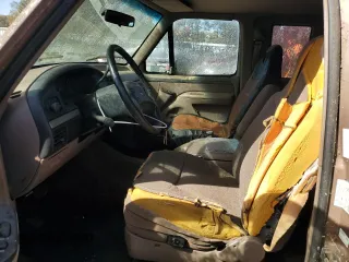 1992 Ford F-150 with VIN 1FTEX15N5NKA92195, listed as a Copart auction lot 74063034 with 273,388 mi miles and Salvage Title. Bid and sale history available at carsss.com. Image 7.