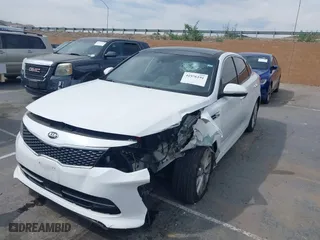 2017 Kia Optima EX with VIN 5XXGU4L38HG134961, listed as a IAAI auction lot 41976191 with 91,874 mi miles. Bid and sale history available at carsss.com. Image 17.