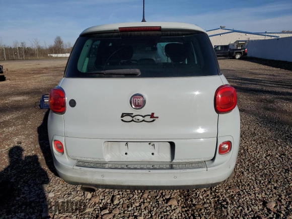2014 FIAT 500L Easy with VIN ZFBCFABH8EZ027392, listed as a Copart auction lot 77047444 with 154,827 mi miles and Clean Title. Bid and sale history available at carsss.com. Image 6.