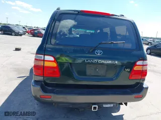 1998 Toyota Land Cruiser with VIN JT3HT05J2W0022171, listed as a IAAI auction lot 41886798 with 313,665 mi miles. Bid and sale history available at carsss.com. Image 16.