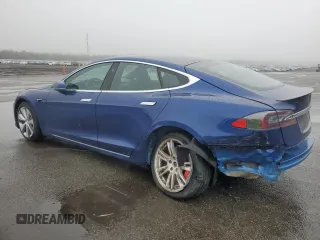 2020 Tesla Model S Performance z VIN 5YJSA1E47LF390673, wystawiony jako Copart lot #50419005 z przebiegiem 37 764 mil mil oraz Szkoda całkowita • Salvage title. Historia ofert i sprzedaży dostępna na DreamBid. Obrazek 2.
