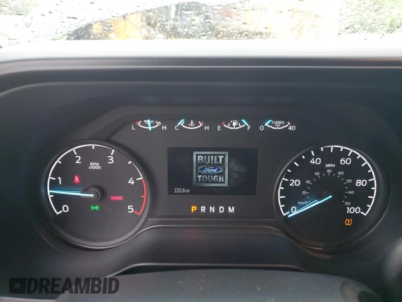 2024 Ford F-350 XL with VIN 1FT8W3BT2REE03102, listed as a Copart auction lot 54721015 with 220 mi miles and Salvage title. Bid and sale history available at DreamBid. Image 9.