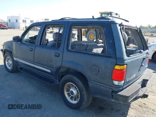 1996 Ford Explorer XL с VIN 1FMDU34X7TUA39918, выставлен на аукционе IAAI как лот 42033378 с пробегом 216 640 миль миль и . История ставок и продаж доступна на DreamBid. Изображение 3.