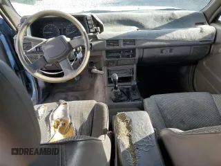 1992 Isuzu Rodeo with VIN 4S2CY58Z2N4341636, listed as a Copart auction lot 45606315 with 235,683 mi miles and Salvage title. Bid and sale history available at DreamBid. Image 8.