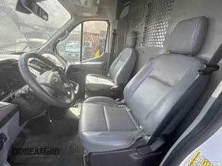 2019 Ford Transit с VIN 1FTYE1CM4KKA82234, выставлен на аукционе IAAI как лот 42545078 с пробегом 125 188 миль миль и . История ставок и продаж доступна на DreamBid. Изображение 6.
