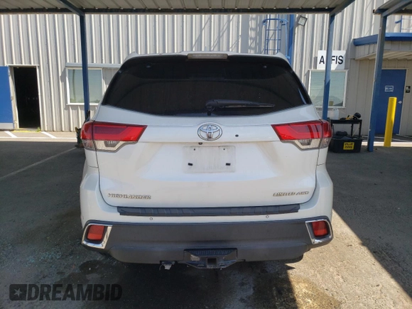 2018 Toyota Highlander Limited с VIN 5TDDZRFH0JS907340, выставлен на аукционе Copart как лот 62145195 с пробегом Не указан миль и На запчасти • Non repairable. История ставок и продаж доступна на DreamBid. Изображение 6.