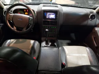 2007 Ford Explorer Sport Trac Limited с VIN 1FMEU53847UA07668, выставлен на аукционе Copart как лот 56230215 с пробегом 217 190 миль миль и Чистый • Clean title. История ставок и продаж доступна на DreamBid. Изображение 8.