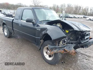 2000 Ford Ranger XL with VIN 1FTYR14V8YTA85135, listed as a IAAI auction lot 41957906 with 244,156 mi miles. Bid and sale history available at carsss.com. Image 6.
