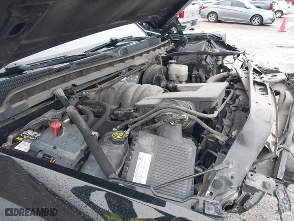2018 Chevrolet Silverado 1500 Custom with VIN 3GCUKPEC0JG155068, listed as a IAAI auction lot 41277139 with 104,351 mi miles. Bid and sale history available at carsss.com. Image 21.