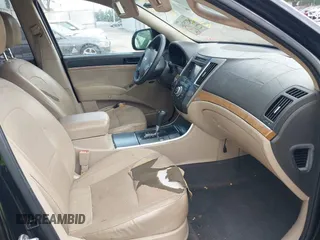 2012 Hyundai Veracruz Limited с VIN KM8NU4CC9CU193944, выставлен на аукционе IAAI как лот 42175764 с пробегом 102 670 миль миль и . История ставок и продаж доступна на DreamBid. Изображение 5.