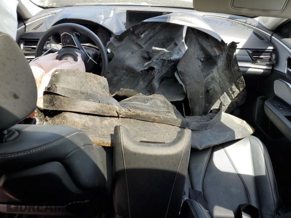 2020 Acura RDX Technology with VIN 5J8TC2H57LL012330, listed as a Copart auction lot 60165345 with Not provided miles and Non repairable. Bid and sale history available at DreamBid. Image 8.