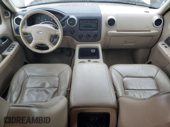 2004 Ford Expedition Special Service with VIN 1FMPU16L24LB19615, listed as a Copart auction lot 47165225 with 178,591 mi miles and Salvage Title. Bid and sale history available at carsss.com. Image 8.