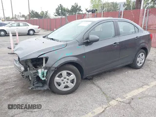 2016 Chevrolet Sonic LS с VIN 1G1JA5SG4G4127564, выставлен на аукционе IAAI как лот 41883847 с пробегом 55 433 миль миль и . История ставок и продаж доступна на DreamBid. Изображение 2.