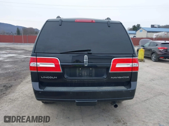 2012 Lincoln Navigator z VIN 5LMJJ2J50CEL04050, wystawiony jako IAAI lot #41659496 z przebiegiem 177 120 mil mil oraz . Historia ofert i sprzedaży dostępna na DreamBid. Obrazek 16.