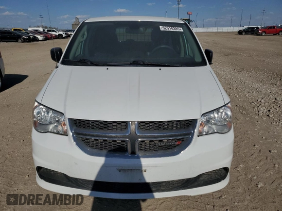 2020 Dodge Grand Caravan SE with VIN 2C4RDGBG3LR155912, listed as a Copart auction lot 52516385 with 255,986 mi miles and Clean Title. Bid and sale history available at DreamBid. Image 5.