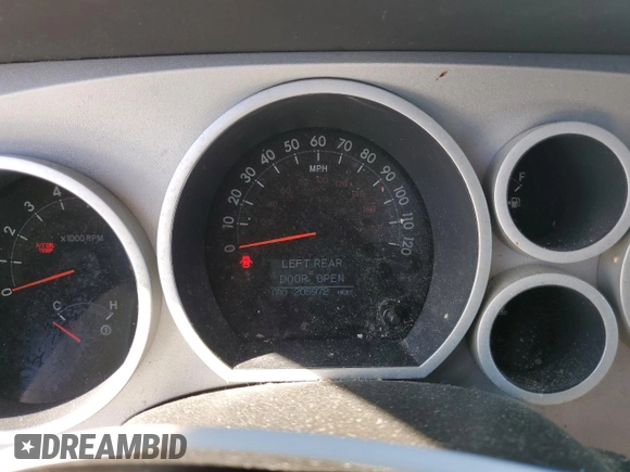 2007 Toyota Tundra Limited с VIN 5TFBV58167X010909, выставлен на аукционе Copart как лот 58044895 с пробегом 205 972 миль миль и Чистый • Clean title. История ставок и продаж доступна на DreamBid. Изображение 9.