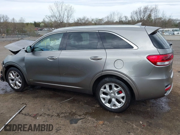 2018 Kia Sorento SX with VIN 5XYPKDA53JG424729, listed as a IAAI auction lot 41914859 with 105,522 mi miles and . Bid and sale history available at carsss.com. Image 14.