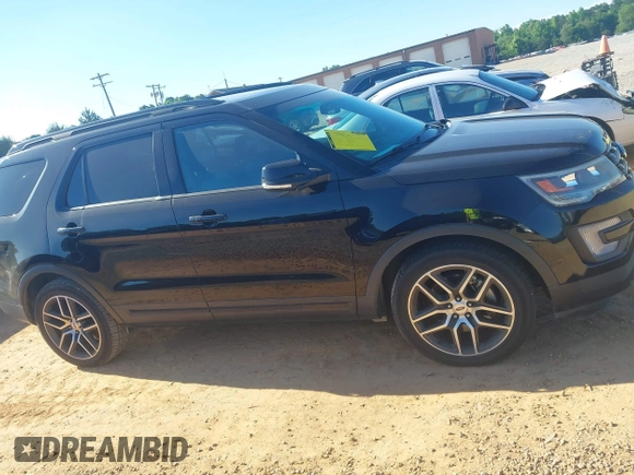 2016 Ford Explorer Sport z VIN 1FM5K8GT4GGC81229, wystawiony jako IAAI lot #42332196 z przebiegiem 107 680 mil mil oraz . Historia ofert i sprzedaży dostępna na DreamBid. Obrazek 13.