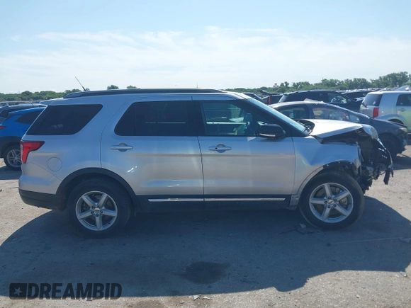 2018 Ford Explorer XLT с VIN 1FM5K7D89JGC70129, выставлен на аукционе IAAI как лот 42499846 с пробегом 86 726 миль миль и . История ставок и продаж доступна на DreamBid. Изображение 14.