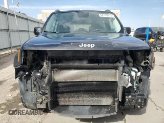 2017 Jeep Renegade Altitude with VIN ZACCJBBB2HPE73571, listed as a Copart auction lot 52118875 with 137,101 mi miles and Salvage title. Bid and sale history available at DreamBid. Image 5.