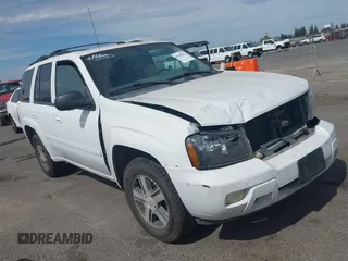 2006 Chevrolet TrailBlazer LS with VIN 1GNDT13S862319520, listed as a IAAI auction lot 40385262 with 226,725 mi miles and . Bid and sale history available at DreamBid. Image 1.