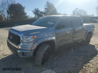 2016 Toyota Tundra 4WD Truck SR5 with VIN 5TFDW5F1XGX540051, listed as a Copart auction lot 46996695 with NaN miles and Salvage Title. Bid and sale history available at carsss.com. Image 1.