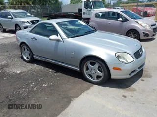 1999 Mercedes-Benz SLK 230/320 with VIN WDBKK47F1XF133747, listed as a IAAI auction lot 42611194 with Not provided miles and . Bid and sale history available at DreamBid. Image 1.