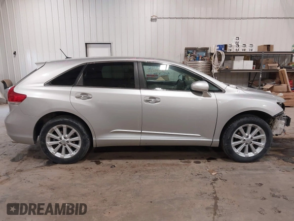 2011 Toyota Venza z VIN 4T3ZA3BB7BU045150, wystawiony jako IAAI lot #41593212 z przebiegiem 167 025 mil mil oraz . Historia ofert i sprzedaży dostępna na DreamBid. Obrazek 14.