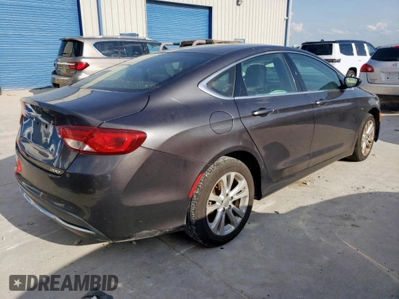 2015 Chrysler 200 Limited z VIN 1C3CCCAB7FN704542, wystawiony jako Copart lot #54347345 z przebiegiem 216 702 mil mil oraz Tytuł czysty. Historia ofert i sprzedaży dostępna na DreamBid. Obrazek 3.