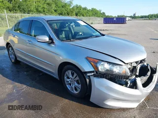 2012 Honda Accord SE z VIN 1HGCP2F69CA090300, wystawiony jako IAAI lot #42158877 z przebiegiem 237 697 mil mil oraz . Historia ofert i sprzedaży dostępna na DreamBid. Obrazek 1.