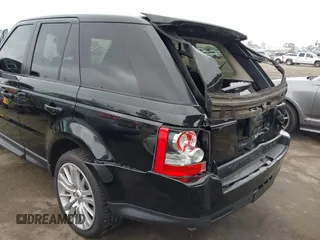 2011 Land Rover Range Rover Sport HSE Lux z VIN SALSK2D48BA260468, wystawiony jako IAAI lot #42203613 z przebiegiem 112 040 mil mil oraz . Historia ofert i sprzedaży dostępna na DreamBid. Obrazek 18.