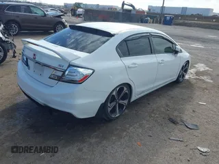 2015 Honda Civic Sedan Si with VIN 2HGFB6E53FH707773, listed as a IAAI auction lot 41427654 with 90,583 mi miles. Bid and sale history available at carsss.com. Image 4.