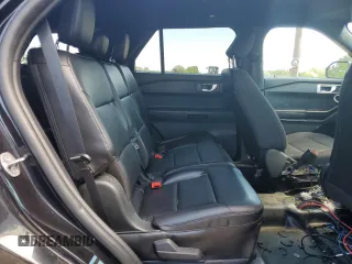 2022 Ford Police Interceptor Utility z VIN 1FM5K8AB7NGA41606, wystawiony jako Copart lot #53535885 z przebiegiem 73 281 mil mil oraz Szkody całkowita. Historia ofert i sprzedaży dostępna na DreamBid. Obrazek 11.