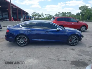 2018 Audi S5 Sportback Prestige z VIN WAUC4CF58JA003890, wystawiony jako IAAI lot #42176231 z przebiegiem 94 954 mil mil oraz . Historia ofert i sprzedaży dostępna na DreamBid. Obrazek 14.