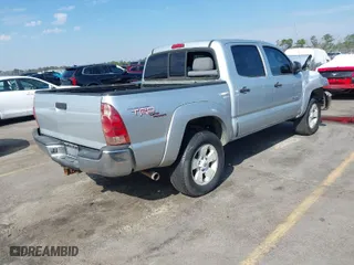 2007 Toyota Tacoma with VIN 3TMLU42N37M011891, listed as a IAAI auction lot 41662957 with 273,821 mi miles. Bid and sale history available at carsss.com. Image 4.