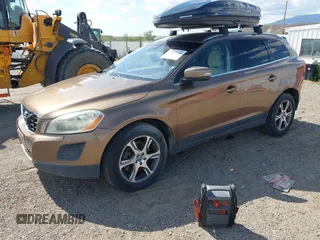 2012 Volvo XC60 3.0L с VIN YV4902DZ6C2237612, выставлен на аукционе IAAI как лот 42421249 с пробегом 179 001 миль миль и . История ставок и продаж доступна на DreamBid. Изображение 2.