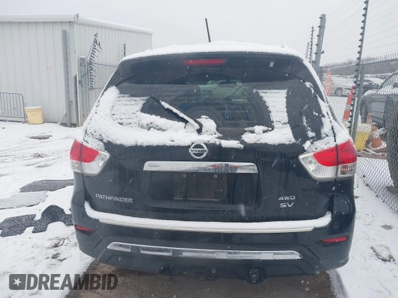2015 Nissan Pathfinder Platinum with VIN 5N1AR2MM2FC639602, listed as a IAAI auction lot 41294747 with 119,925 mi miles and . Bid and sale history available at DreamBid. Image 16.