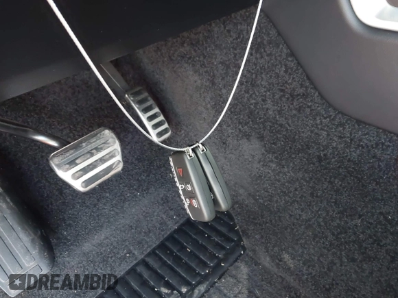 2017 Land Rover Range Rover с VIN SALGS5FE6HA362535, выставлен на аукционе IAAI как лот 42384925 с пробегом 116 989 миль миль и . История ставок и продаж доступна на DreamBid. Изображение 11.