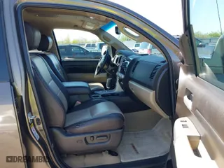 2008 Toyota Tundra LTD with VIN 5TBEV58128S481081, listed as a IAAI auction lot 41863039 with 291,949 mi miles. Bid and sale history available at carsss.com. Image 5.