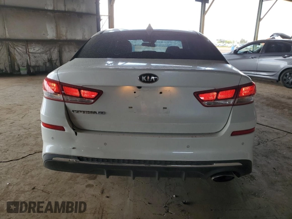 2020 Kia Optima LX z VIN 5XXGT4L30LG397571, wystawiony jako Copart lot #51993255 z przebiegiem 64 358 mil mil oraz Szkody całkowita. Historia ofert i sprzedaży dostępna na DreamBid. Obrazek 6.