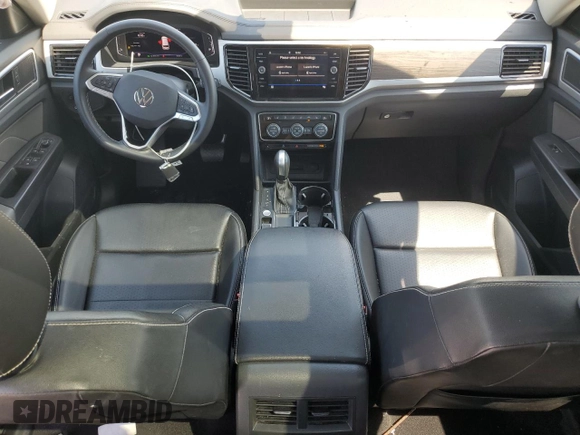 2022 Volkswagen Atlas SE with VIN 1V2JR2CA0NC546229, listed as a Copart auction lot 53565555 with 64,026 mi miles and Salvage title. Bid and sale history available at DreamBid. Image 8.