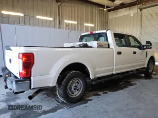 2019 Ford Super Duty F-250 SRW XL with VIN 1FT7W2A65KEF78449, listed as a Copart auction lot 44444775 with 136,019 mi miles and Clean Title. Bid and sale history available at carsss.com. Image 3.