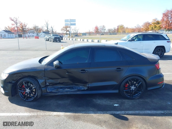 2015 Audi A3 2.0T Premium with VIN WAUBFGFF8F1127543, listed as a IAAI auction lot 40676171 with 60,354 mi miles. Bid and sale history available at carsss.com. Image 14.