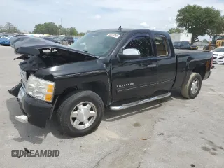 2011 Chevrolet Silverado 1500 LT with VIN 1GCRCSE0XBZ407261, listed as a Copart auction lot 50373095 with 122,315 mi miles and Salvage Title. Bid and sale history available at DreamBid. Image 1.