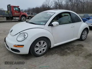 2009 Volkswagen New Beetle Coupe S with VIN 3VWRW31C09M508086, listed as a Copart auction lot 43787755 with 115,505 mi miles and Salvage Title. Bid and sale history available at carsss.com. Image 1.