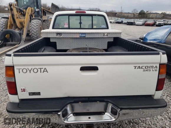 1998 Toyota Tacoma with VIN 4TAWN72NXWZ124547, listed as a Copart auction lot 44794815 with 242,757 mi miles and Salvage Title. Bid and sale history available at DreamBid. Image 6.